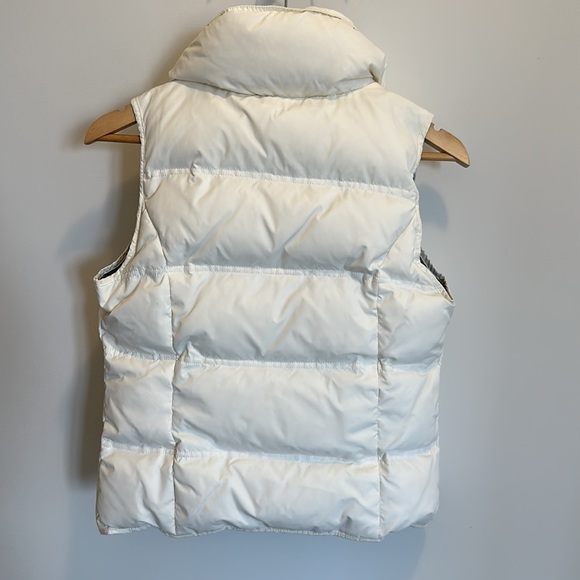 White vest - Picture 2 of 3